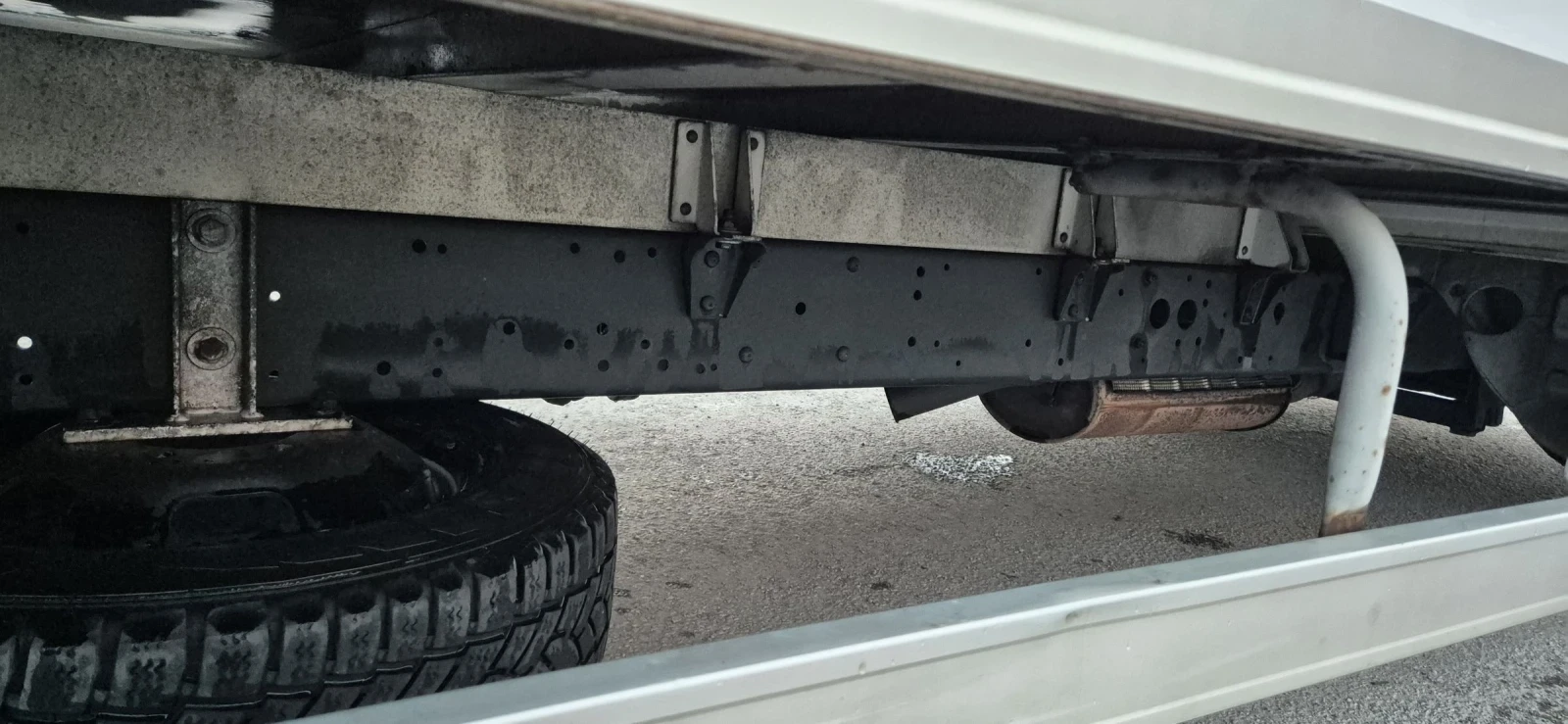 Iveco 35c15 Холандия, 4.80 фургон, 1 тон борд - изображение 9