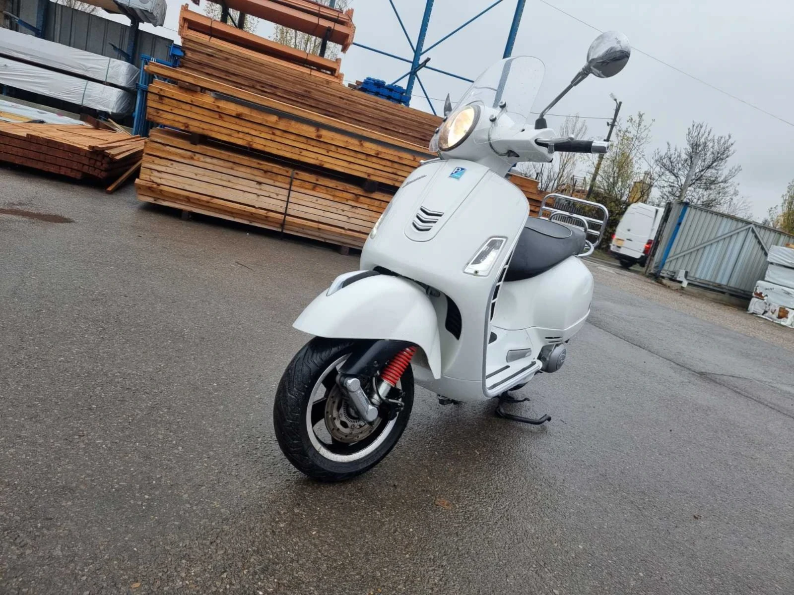 Vespa GTS 300 ABS - изображение 4