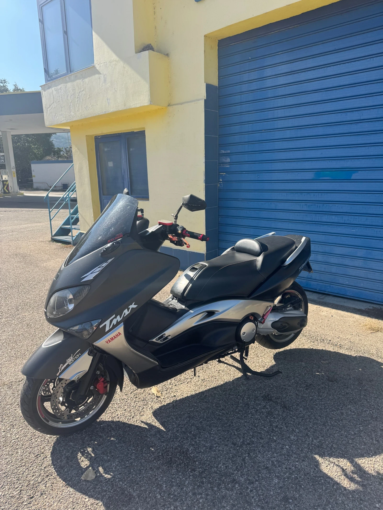 Yamaha T-max 500