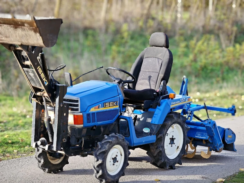 Трактор ISEKI 137, снимка 10 - Селскостопанска техника - 52463456