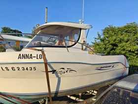Моторна яхта Quicksilver Pilothouse 580, снимка 3