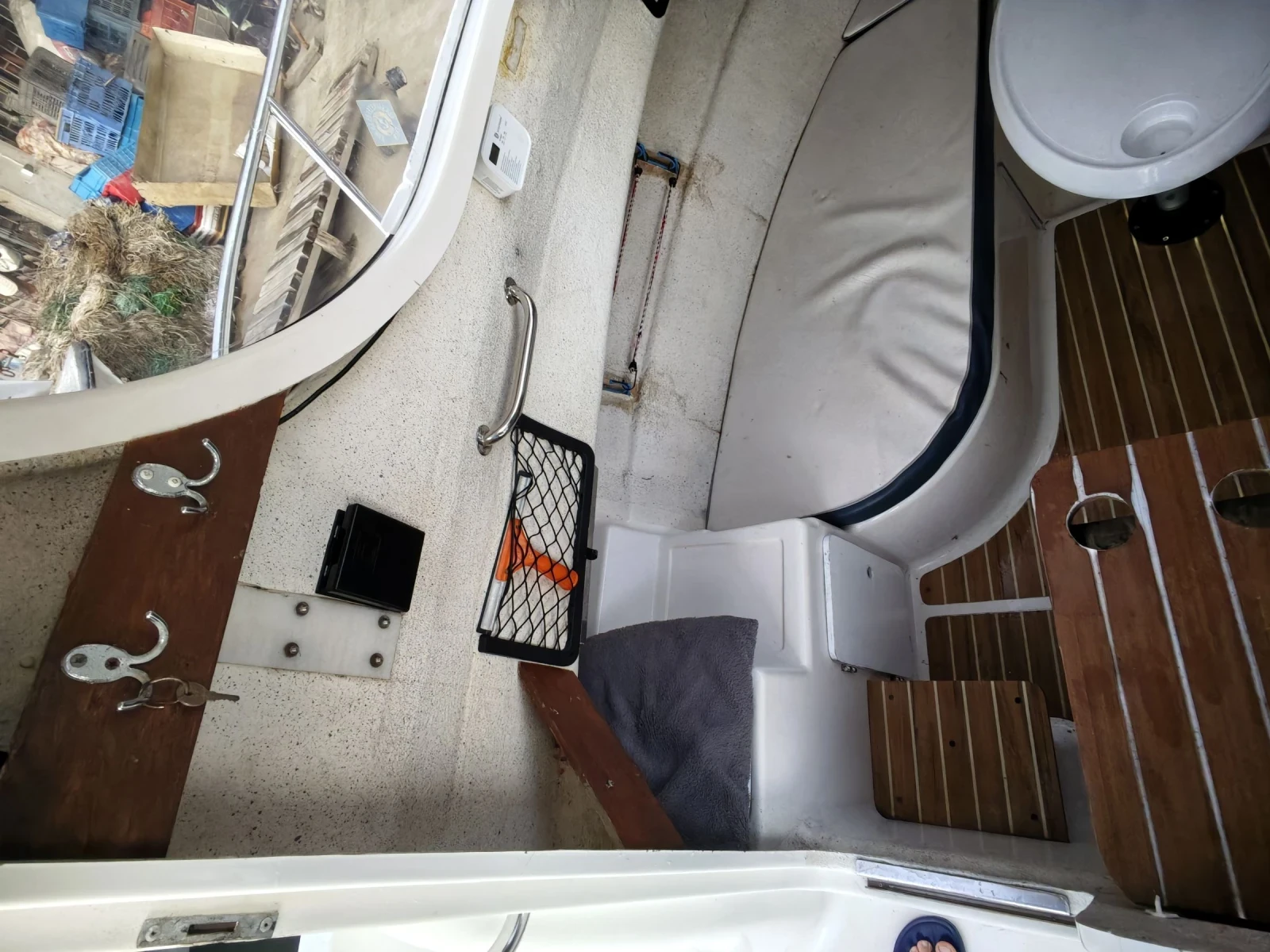 ������� ���� Quicksilver Pilothouse 580 | Mobile.bg � ����������� 3