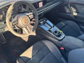 Porsche 911 Carrera GTS 992 II, снимка 9