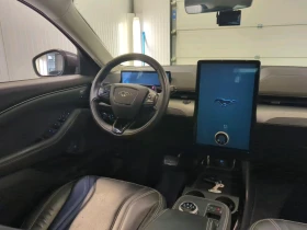 Ford Mustang Mach-E 99kWh, снимка 4