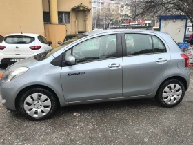 Toyota Yaris 1.0 бензин, снимка 4