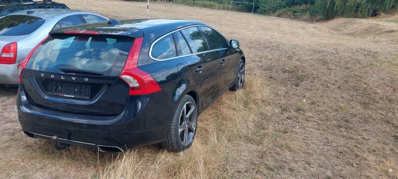 Volvo V60 2.0, снимка 4 - Автомобили и джипове - 46894405