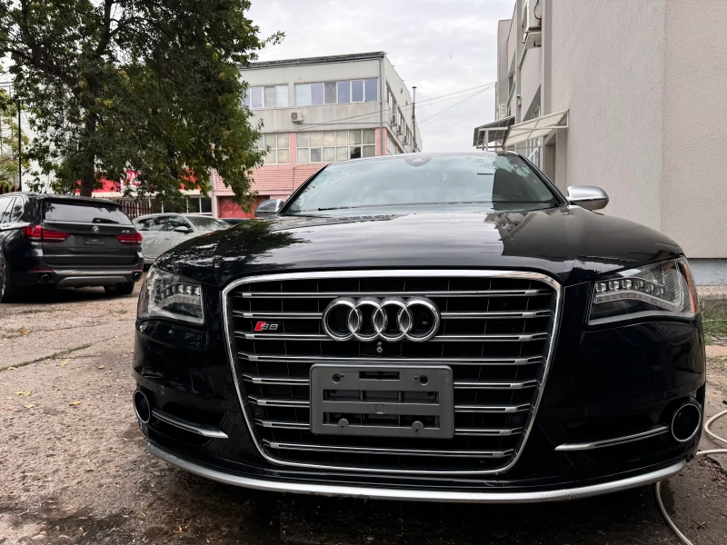 Audi S8 S8 , снимка 1 - Автомобили и джипове - 47104881