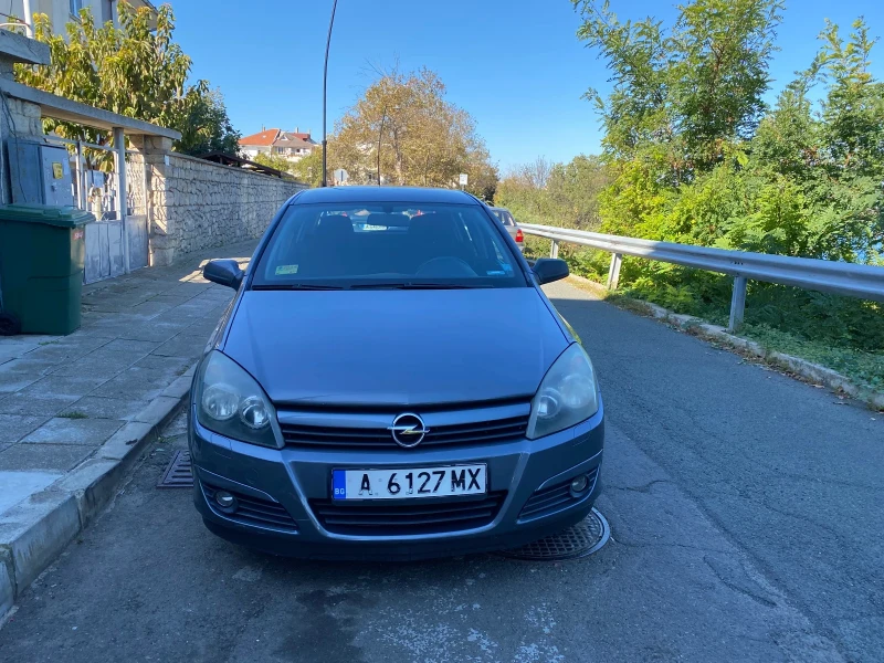 Opel Astra H, снимка 1 - Автомобили и джипове - 47634209