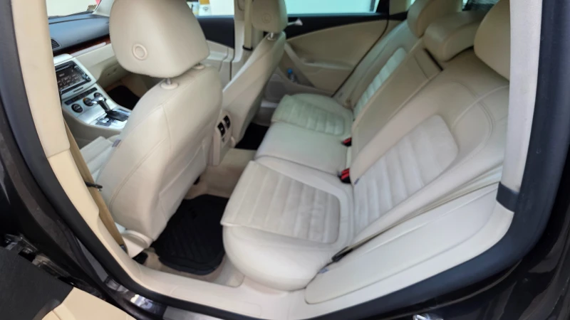 VW Passat Common rail/ DSG, снимка 11 - Автомобили и джипове - 52369876