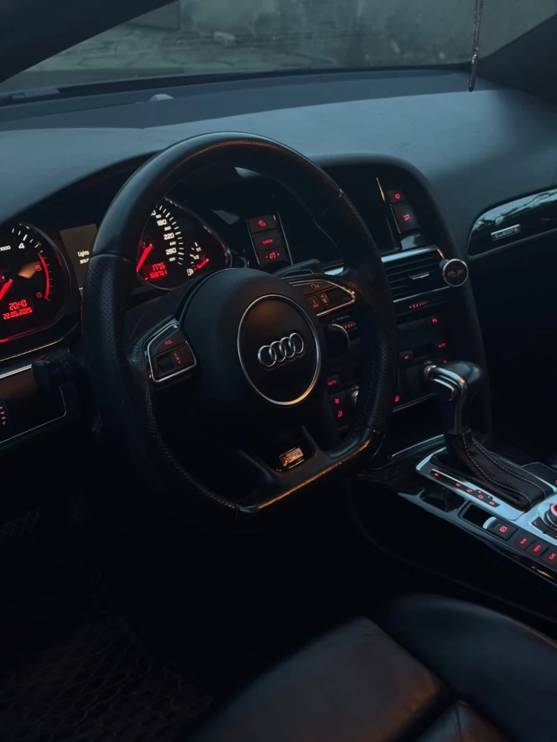 Audi A6, снимка 3 - Автомобили и джипове - 53120342