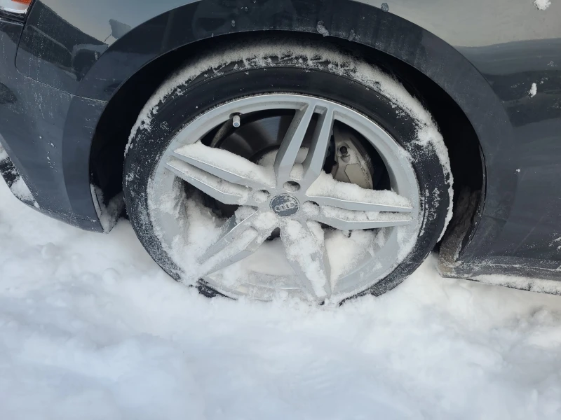 Audi A5 45tfsi S-Line * TECHNIK * Без инциденти * CARFAX *, снимка 12 - Автомобили и джипове - 53501521