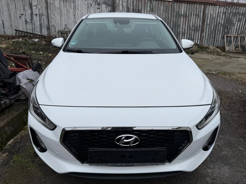 Hyundai I30 1.4, бензин, комби