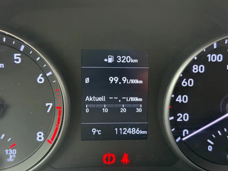 Hyundai I30 1.4, бензин, комби, снимка 11 - Автомобили и джипове - 53509280