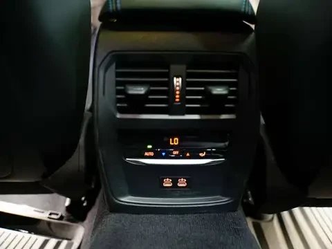 BMW 430 M-PACK / xDRIVE / FULL / CARFAX, снимка 16 - Автомобили и джипове - 55319433