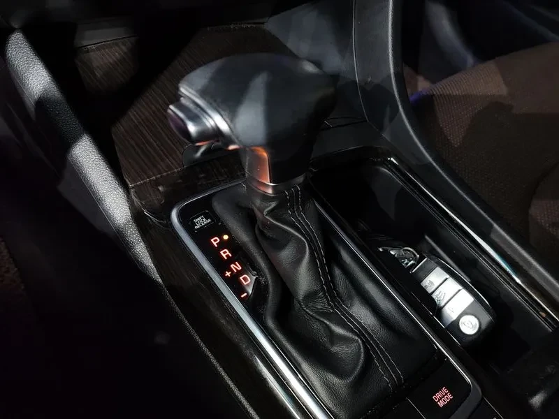 Kia K5 2.0 SX SPECIAL, снимка 9 - Автомобили и джипове - 55558909