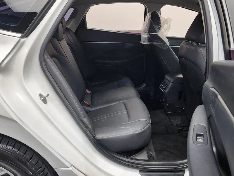 Hyundai Sonata, снимка 11 - Автомобили и джипове - 56704973