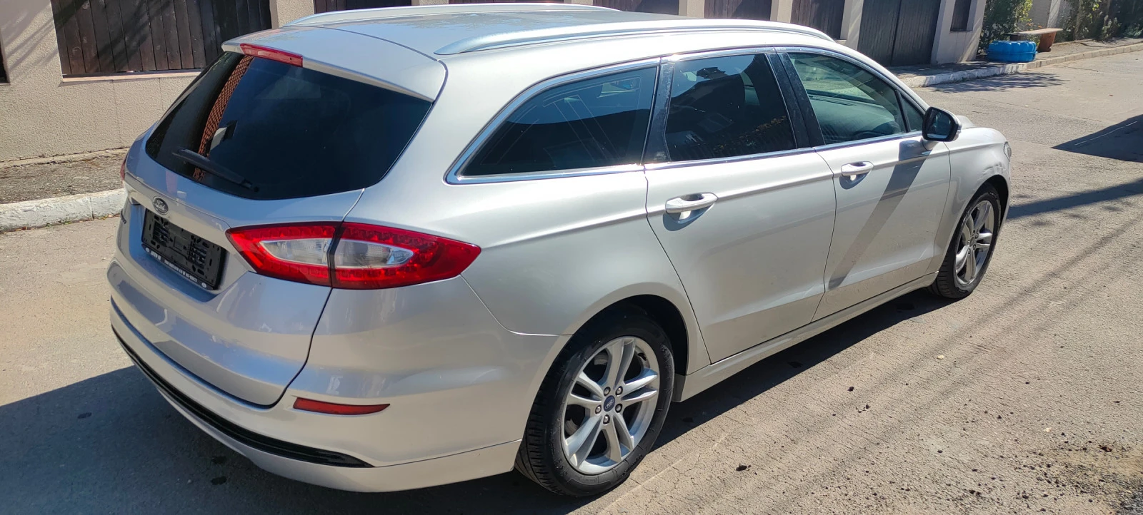 Ford Mondeo 2.0 TDCI - изображение 4