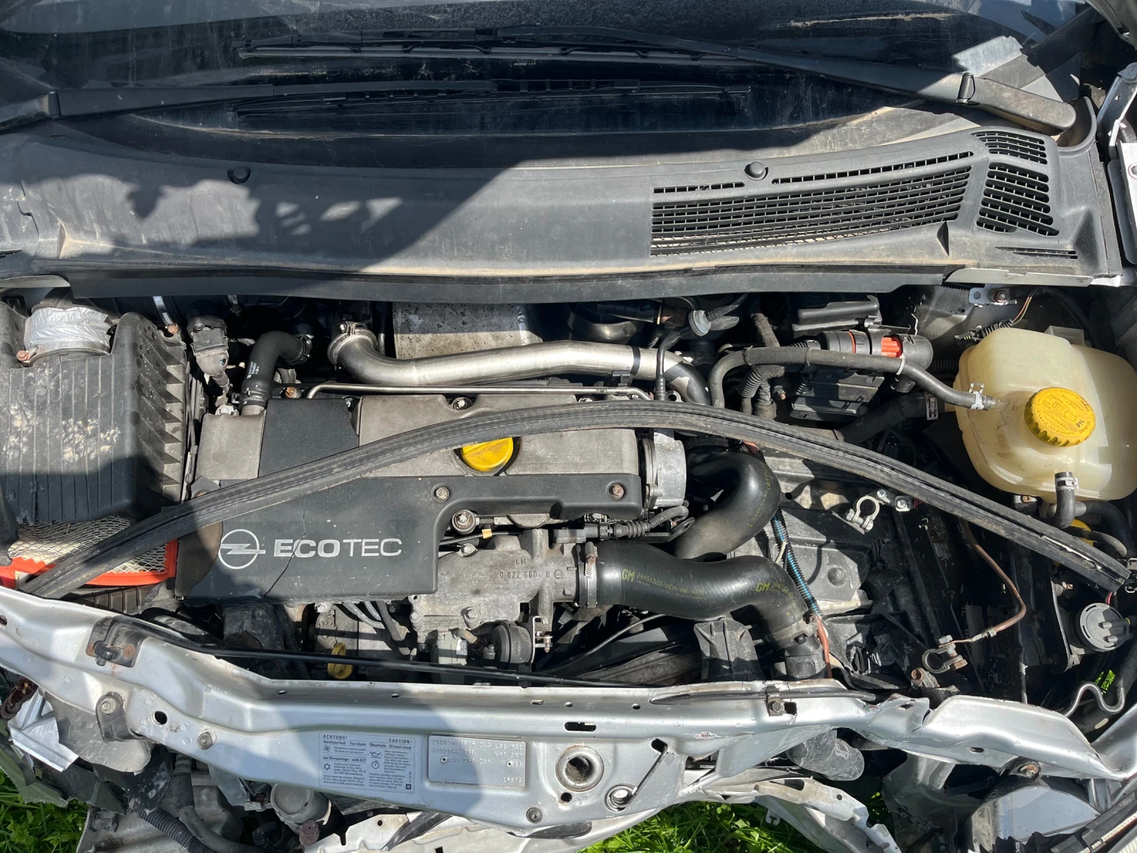 Opel Zafira 2.0 - изображение 4