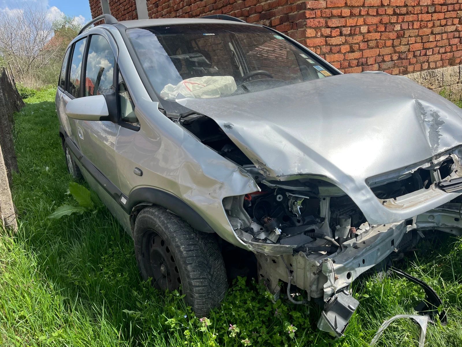 Opel Zafira 2.0 - изображение 2