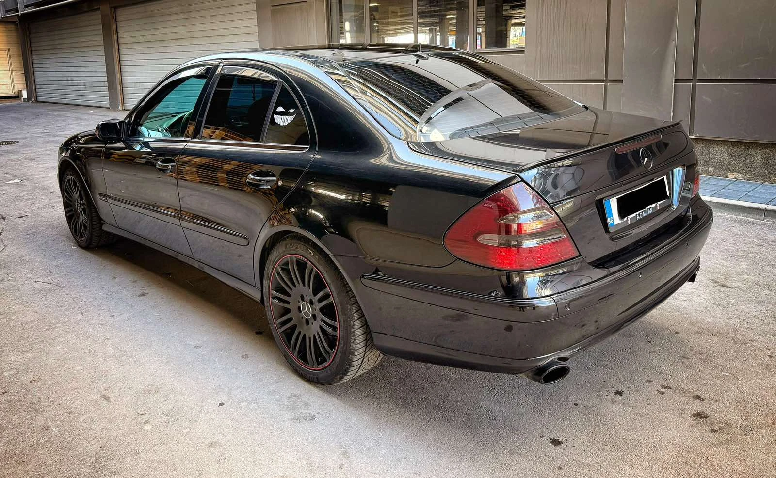 Mercedes-Benz E 350  - изображение 3