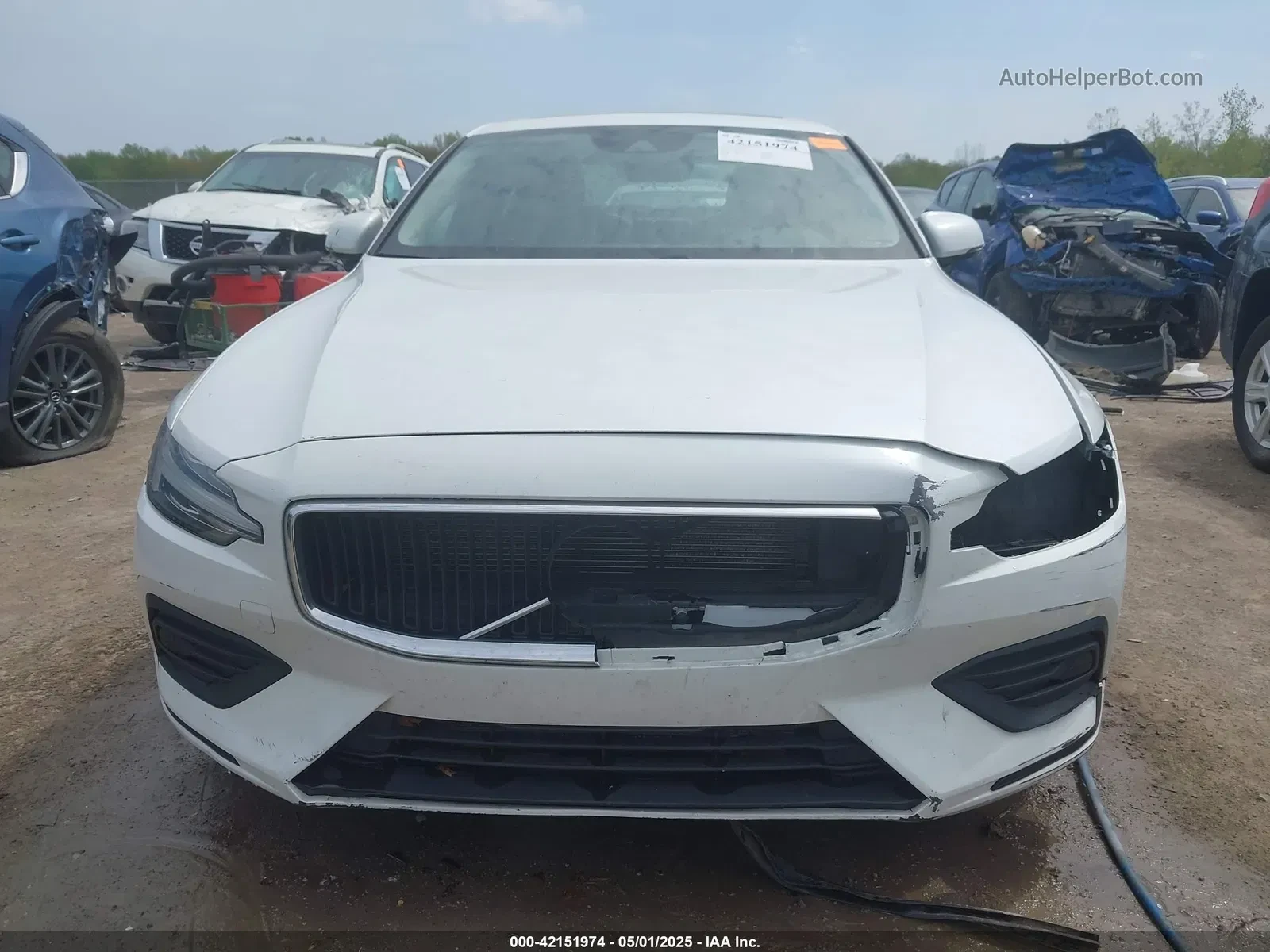 Volvo S60 AWD T6 MOMENTUM - изображение 2