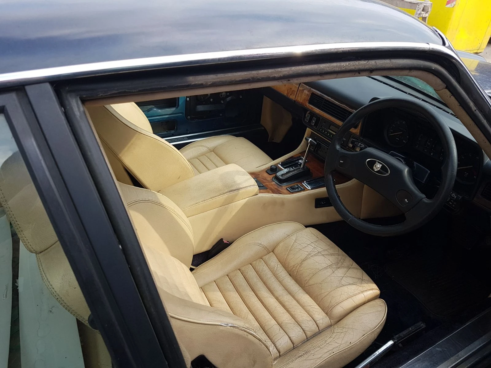 Jaguar Xjs V12 - изображение 4