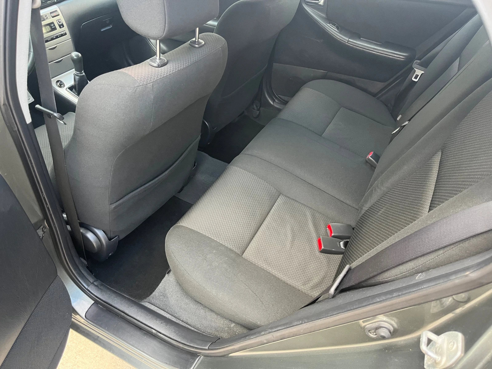 Toyota Corolla 2.0D4D/116к.с./FACELIFT - изображение 9