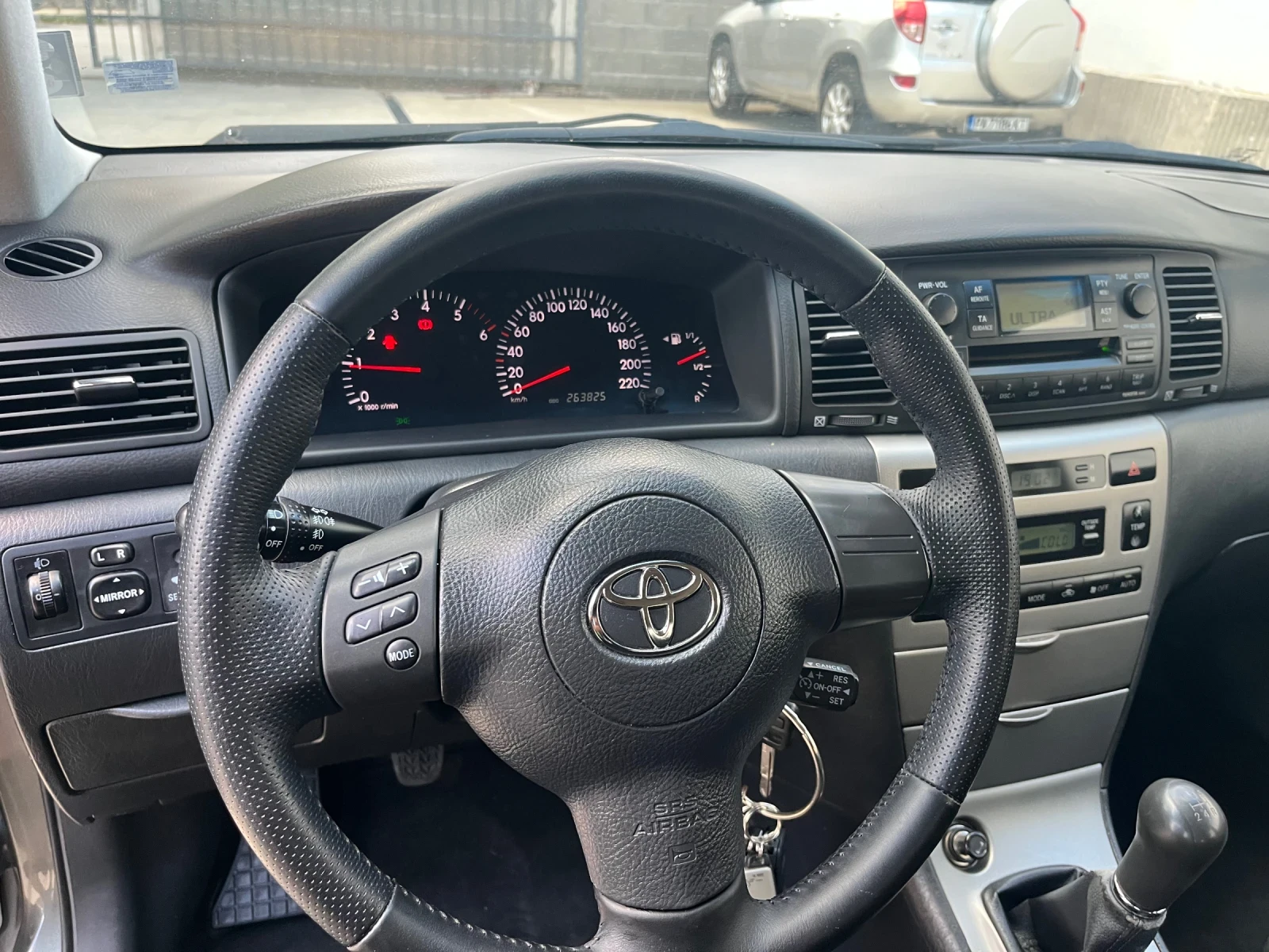 Toyota Corolla 2.0D4D/116к.с./FACELIFT - изображение 8