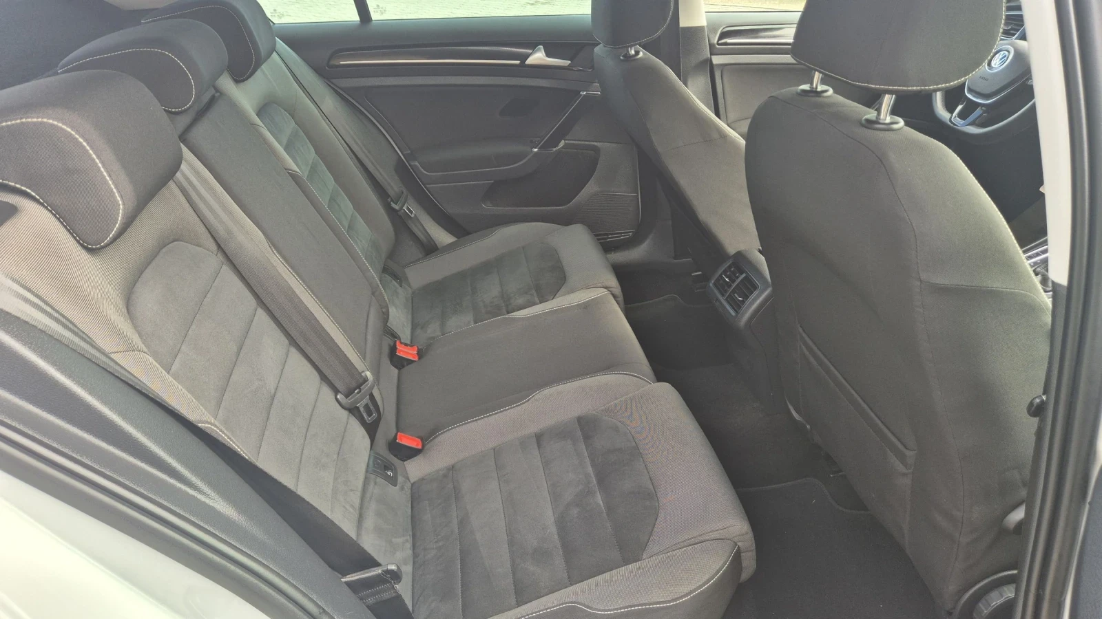 VW Golf 1.4  CNG | Mobile.bg   15