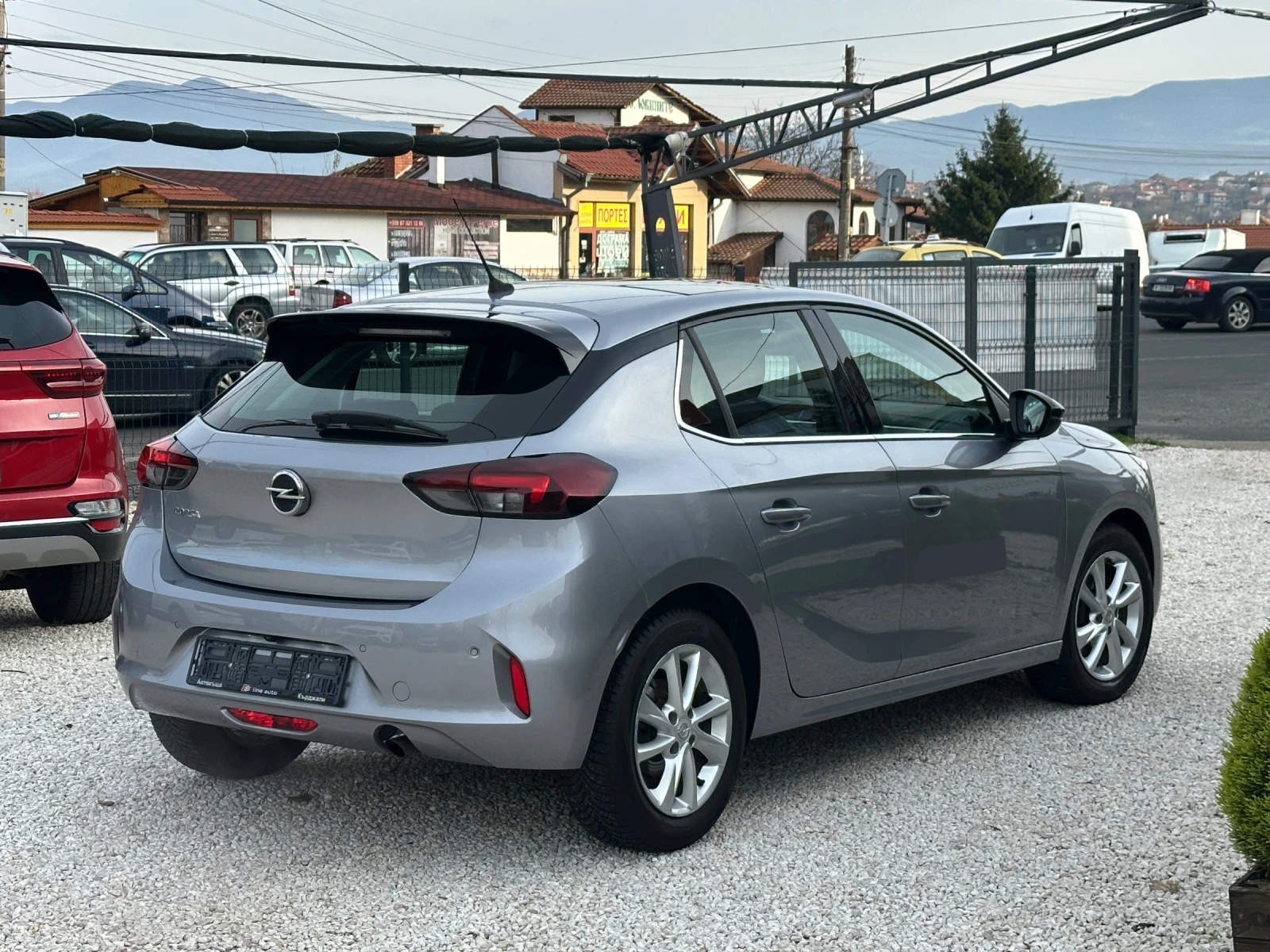 Opel Corsa F Elegance* Led* Камера* Панорама* Carplay*  - изображение 2