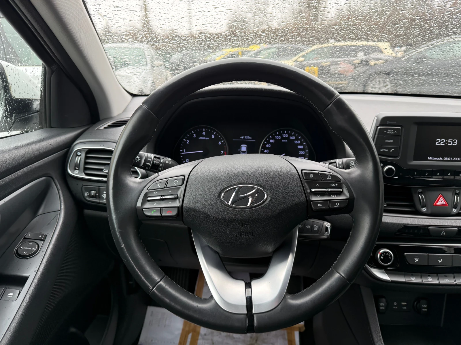 Hyundai I30 1.4, бензин, комби - изображение 9