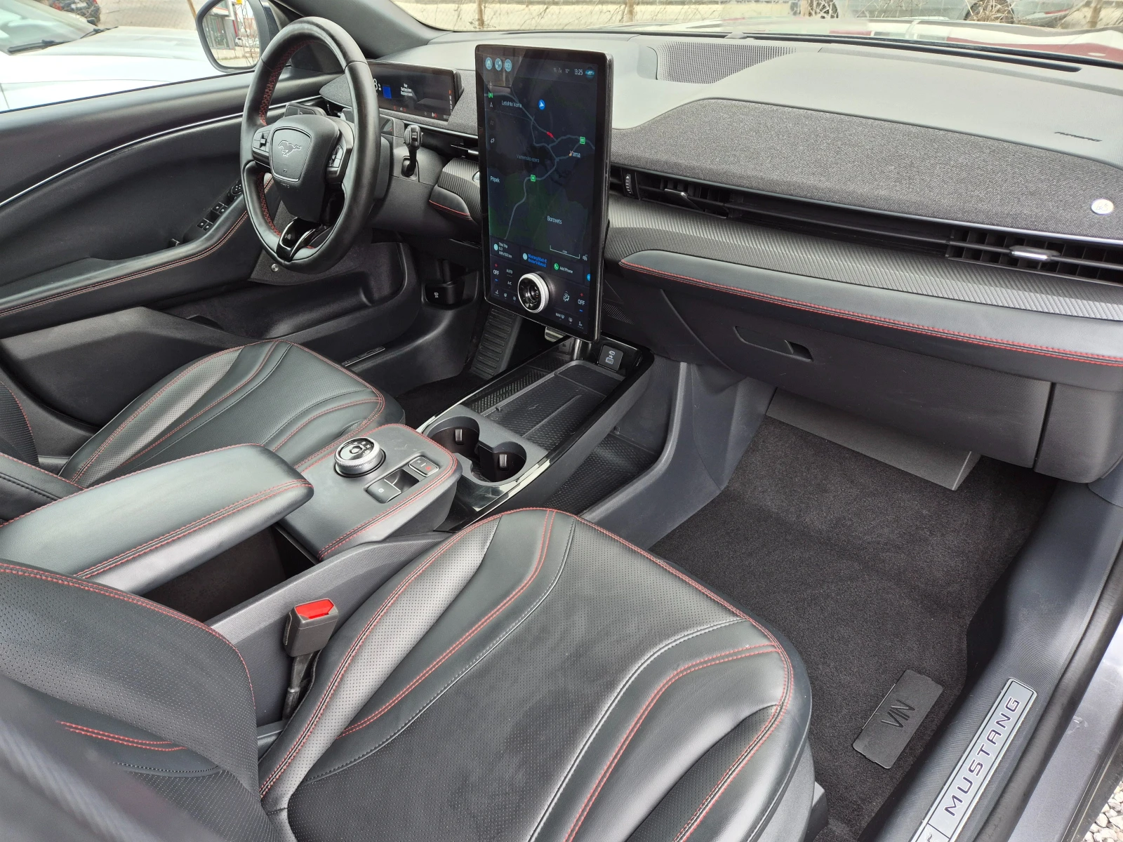 Ford Mustang Mach-E 351K.S. Extended Range 99kWh AWD-PANORAMA, снимка 11 - Автомобили и джипове - 53745905