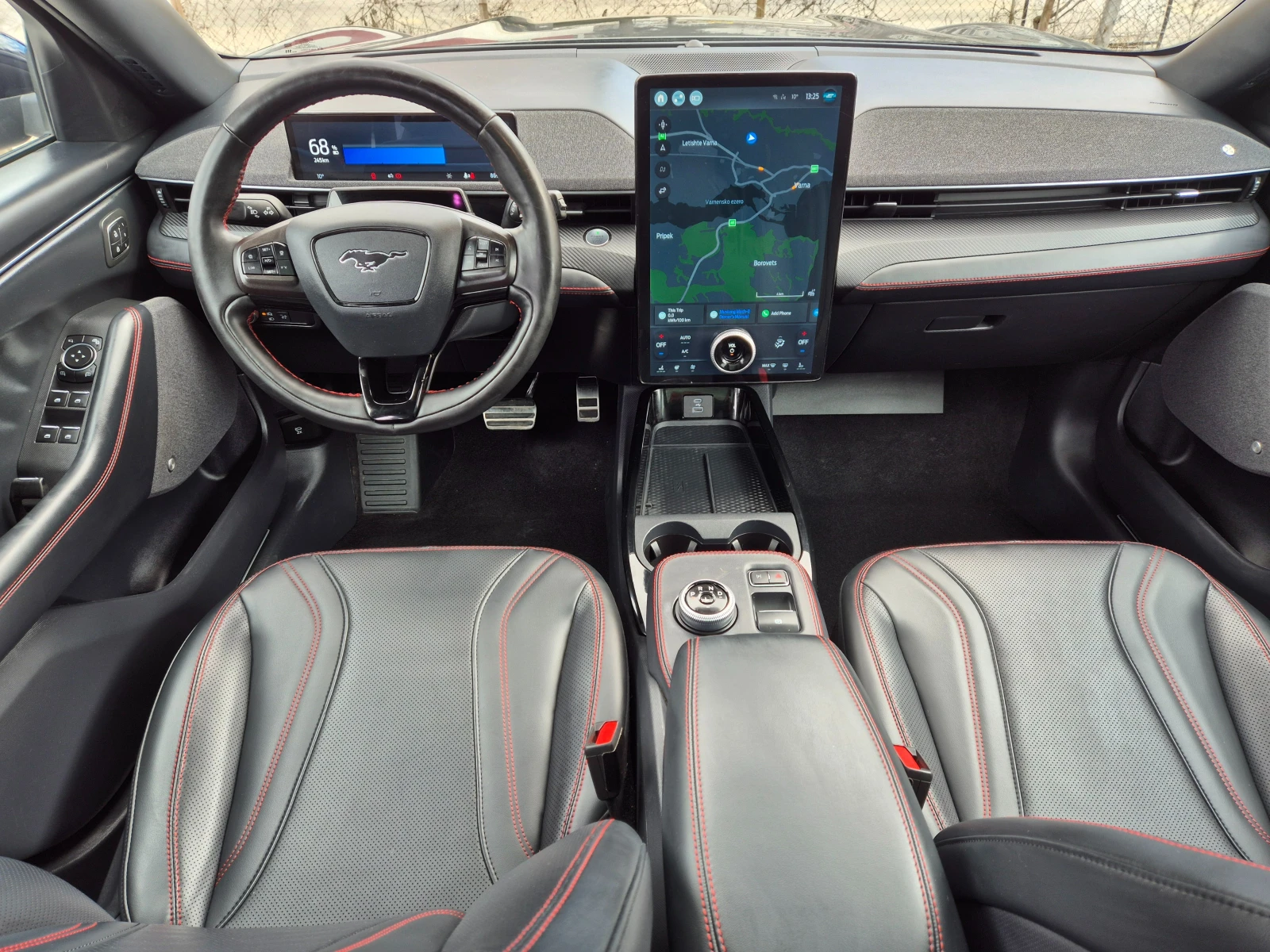 Ford Mustang Mach-E 351K.S. Extended Range 99kWh AWD-PANORAMA, снимка 9 - Автомобили и джипове - 53745905