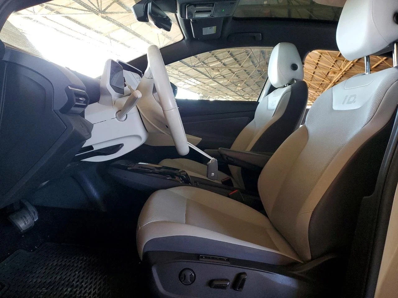 VW ID.4 FIRST EDITION, снимка 7 - Автомобили и джипове - 53751089