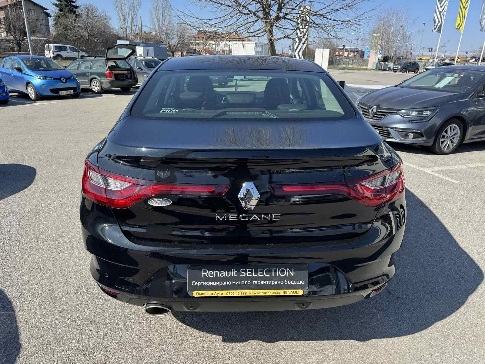 Renault Megane 1.3TCe 140k.c., снимка 5 - Автомобили и джипове - 53828120