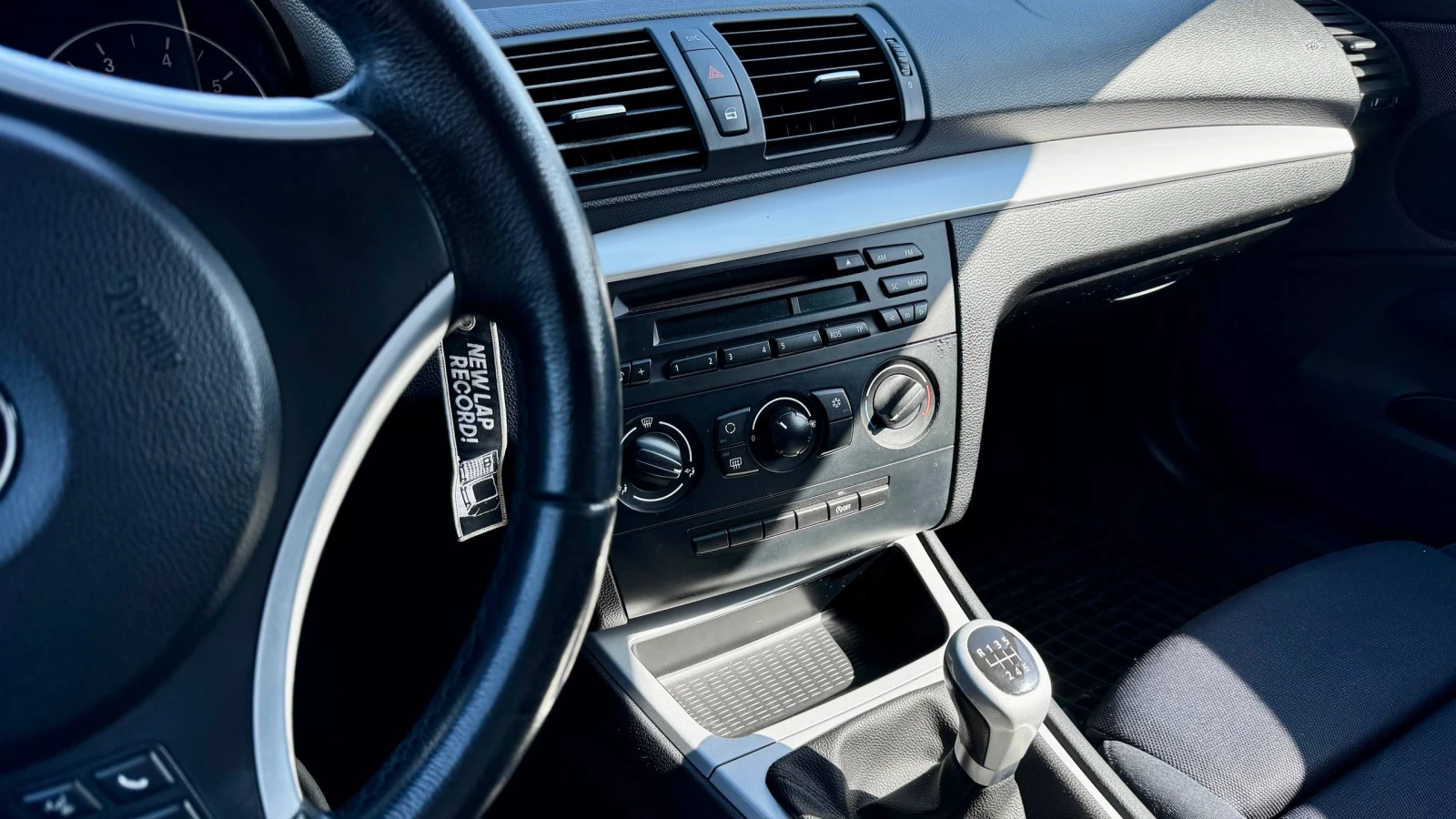 BMW 116 | 6 Скорости, снимка 11 - Автомобили и джипове - 53835673