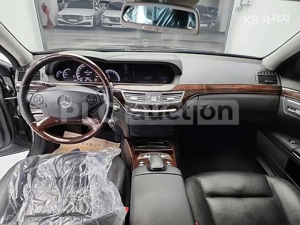 Mercedes-Benz S 500 V8* NIGHT VISION* ОБДУХ* ПАНО* TV* КРАЙНА ЦЕНА, снимка 6 - Автомобили и джипове - 53947420