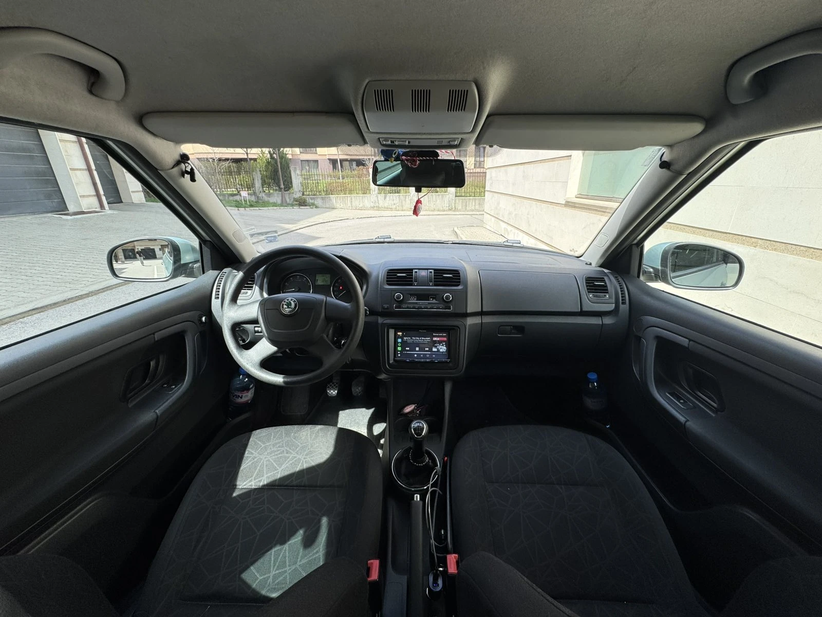 Skoda Fabia, снимка 10 - Автомобили и джипове - 54198334