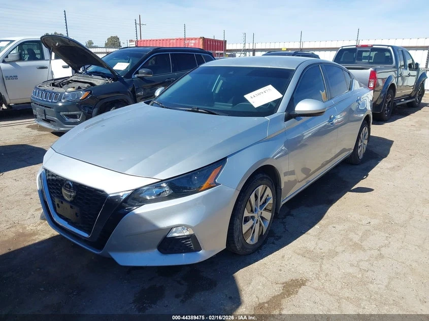 Nissan Altima 2.5l S Fwd, снимка 2 - Автомобили и джипове - 54315424