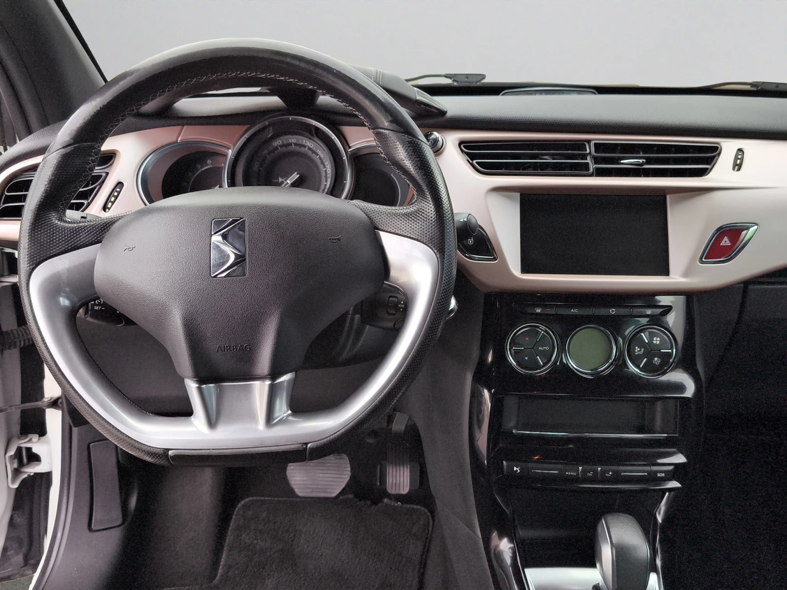 DS DS 3  DS 3 THP 110 BVA6 E6 // 1609R69 | Mobile.bg � ����������� 9