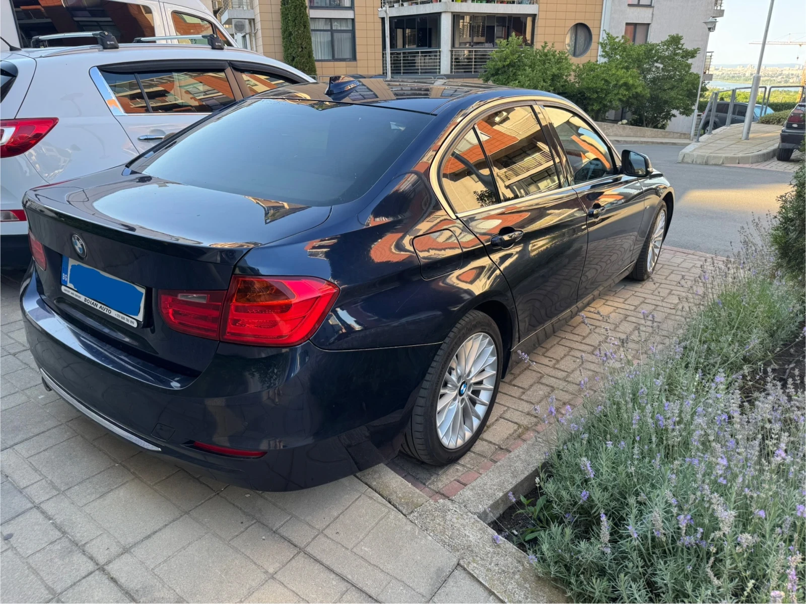 BMW 320 F30 luxury , снимка 3 - Автомобили и джипове - 54710466