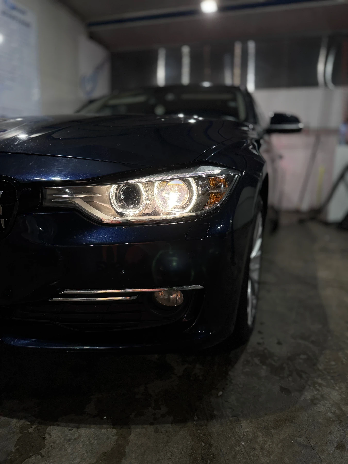 BMW 320 F30 luxury , снимка 4 - Автомобили и джипове - 54710466
