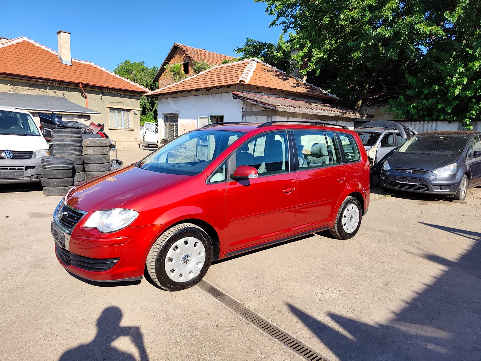 VW Touran 1.9TDI, снимка 3 - Автомобили и джипове - 54869055