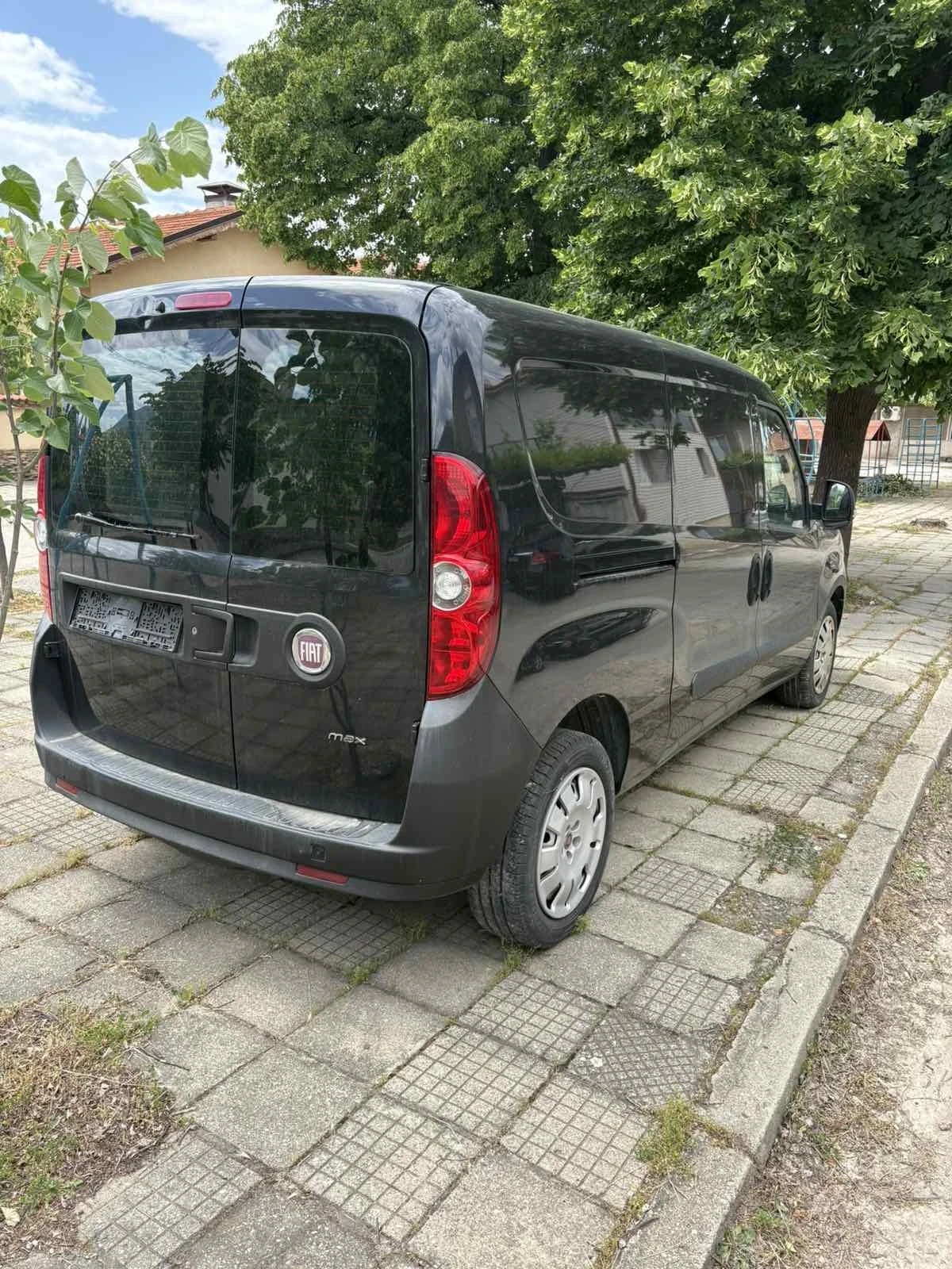 Fiat Doblo 1.3D Maxxi, снимка 4 - Автомобили и джипове - 55191359