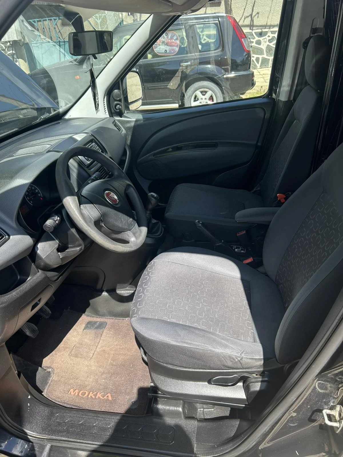 Fiat Doblo 1.3D Maxxi, снимка 9 - Автомобили и джипове - 55191359