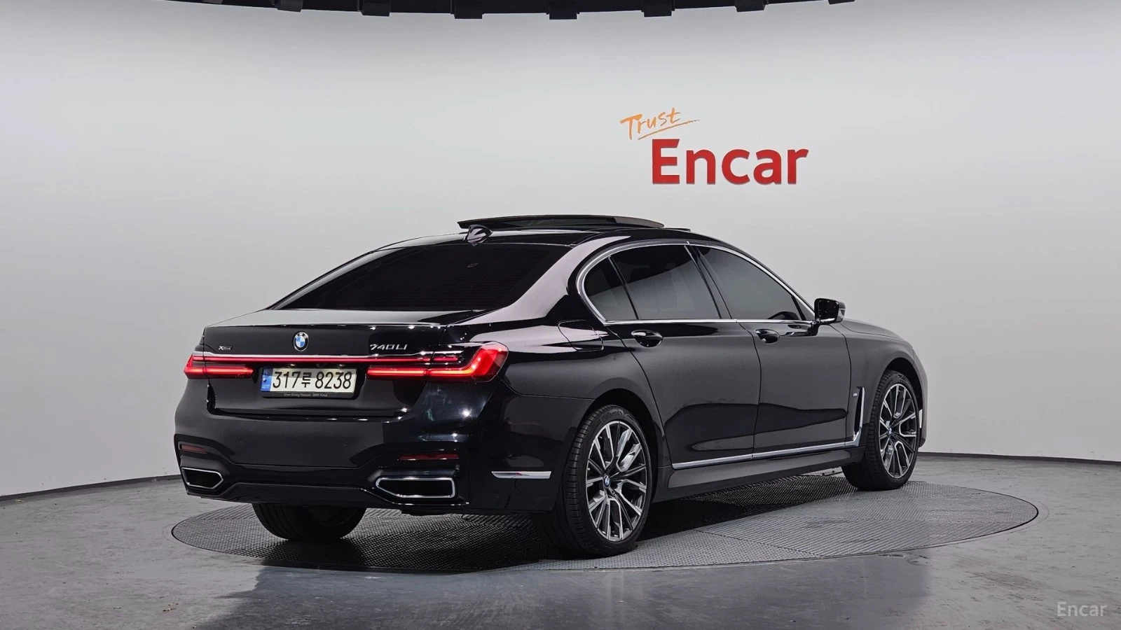 BMW 740 Li* xDrive* M-SPORT* 360* ПАНО* HUD* FULL* , снимка 2 - Автомобили и джипове - 55627641