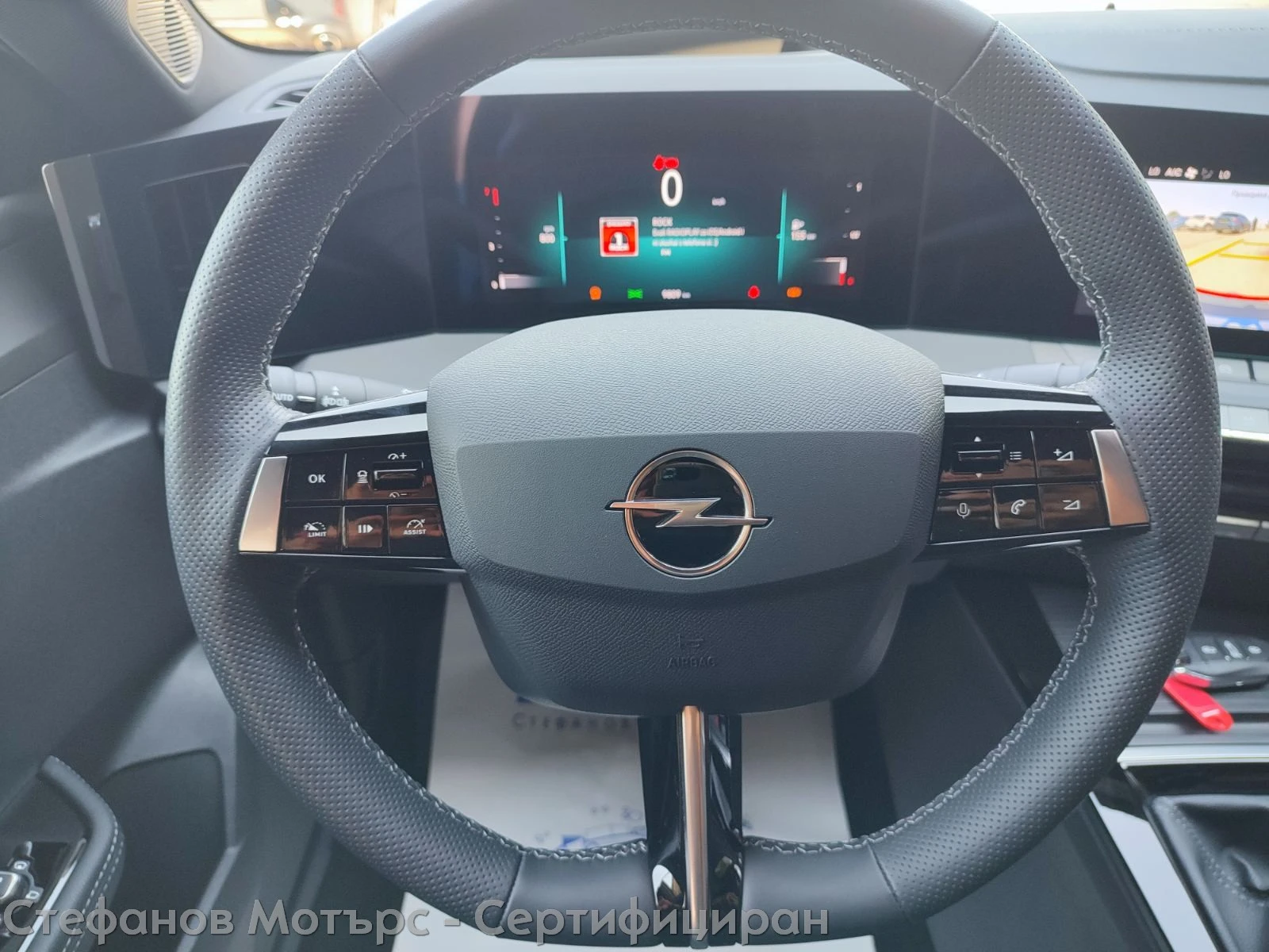 Opel Astra L GS 1.2 Turbo (131hp) MT6, снимка 9 - Автомобили и джипове - 55698433