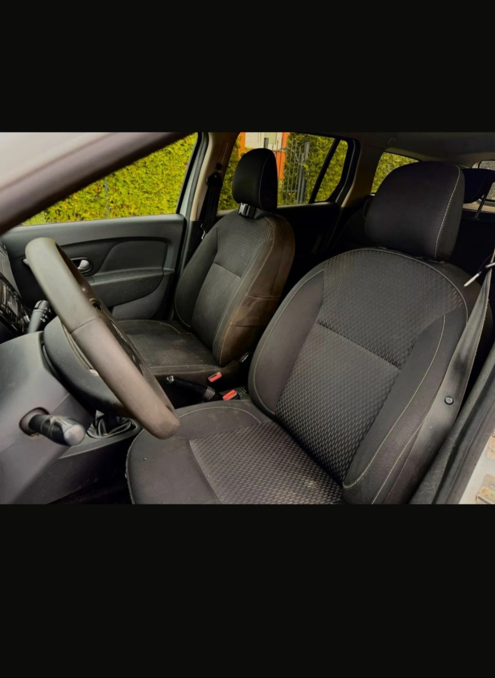Dacia Logan DCI, снимка 12 - Автомобили и джипове - 55838834