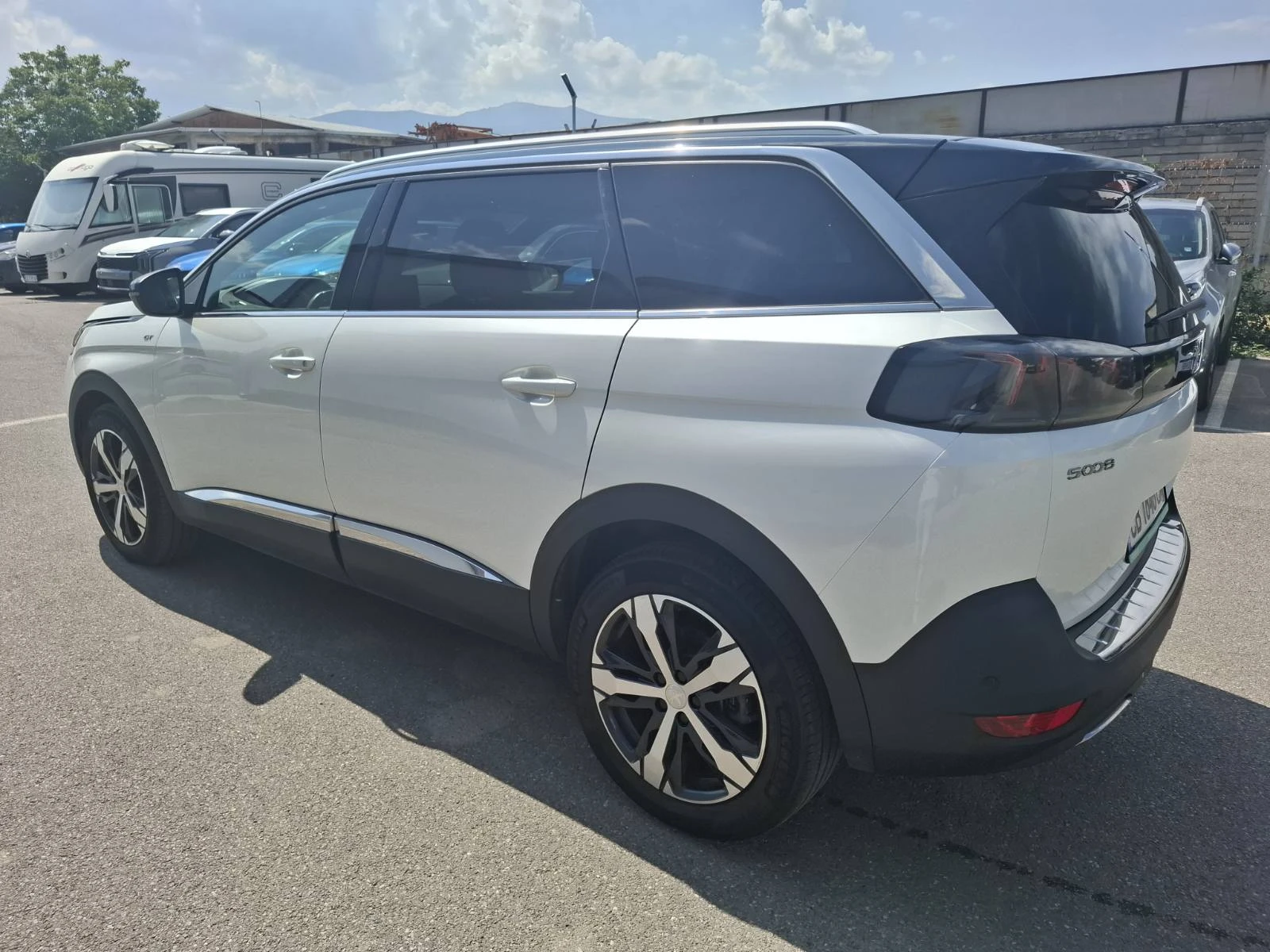 Peugeot 5008 2.0 BlueHDi New Line GT, снимка 6 - Автомобили и джипове - 56002370