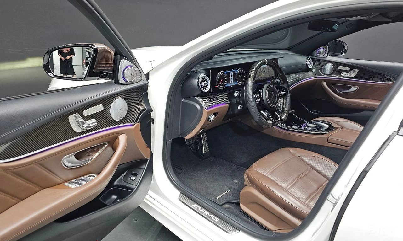 Mercedes-Benz E 63 AMG 4MATIC+ BURMESTER* ОБДУХВАНЕ* LANE* ASSIST* , снимка 6 - Автомобили и джипове - 56118292